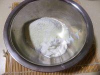 酸奶蛋白糖的做法步骤3