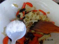 白菜炒木耳的做法步骤11