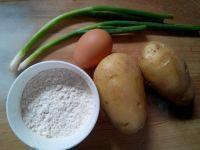 鸡蛋土豆饼的做法步骤1