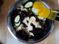 凉拌木耳花菜的做法步骤7