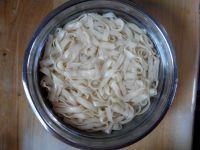 鸡丝凉面的做法步骤1