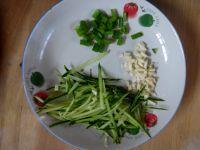 鸡丝凉面的做法步骤2