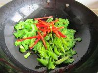 苦瓜炒肉的做法步骤9