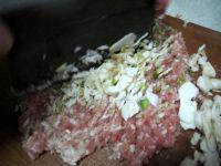 荸荠肉丸的做法步骤4