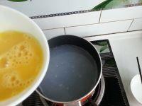 萝卜苗鸡蛋汤的做法步骤4