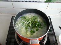 萝卜苗鸡蛋汤的做法步骤5