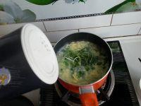 萝卜苗鸡蛋汤的做法步骤6