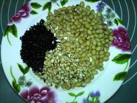 薏苡黑米豆浆的做法步骤1