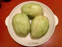 扒茄条的做法步骤1