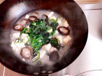 菠菜虾泥豆腐汤的做法步骤9