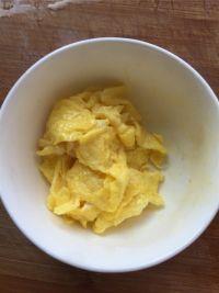 丝瓜炒鸡蛋的做法步骤4