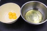 豹纹蛋糕卷的做法步骤2