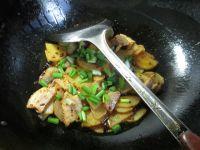 豉香五花肉炒土豆的做法步骤8