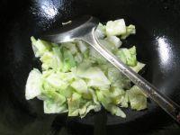 圆白菜炒海虾的做法步骤4