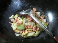 圆白菜炒海虾的做法步骤9