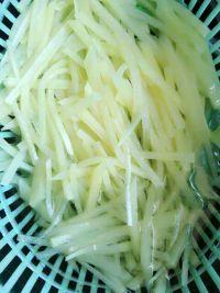 肉末土豆丝的做法步骤3