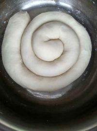 灌汤小笼包的做法步骤10