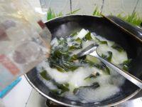 冬瓜海带汤的做法步骤12