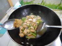 丝瓜烧油豆腐的做法步骤16