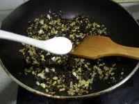 黄豆木耳炒萝卜丁的做法步骤6