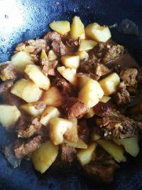 红烧鸭腿炖土豆的做法步骤15