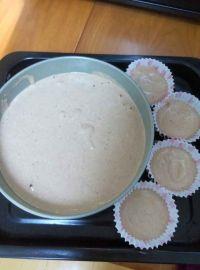 可可戚风蛋糕的做法步骤8