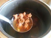 番茄油菜牛肉汤的做法步骤7