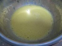 豆沙蛋糕卷的做法步骤3