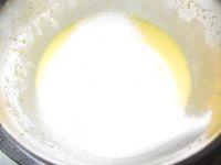 豆沙蛋糕卷的做法步骤4