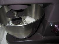 豆沙蛋糕卷的做法步骤5