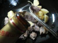 土豆烧排骨的做法步骤3