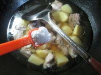 土豆烧排骨的做法步骤6