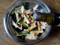 凉拌竹笋黄瓜的做法步骤7
