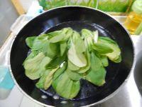 蚝油青菜香菇的做法步骤4