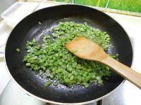 豆角煎鸡蛋的做法步骤11