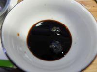 黄瓜金针菇卷的做法步骤7