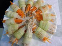 黄瓜金针菇卷的做法步骤14