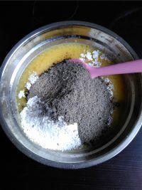 自制黑粮马芬的做法步骤7
