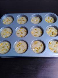 自制黑粮马芬的做法步骤9