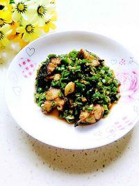 青椒烧野生鲶鱼的做法步骤11