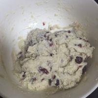 蔓越莓蒸发糕的做法步骤4