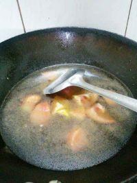 海鲜菇番肉丝汤的做法步骤3