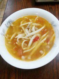 海鲜菇番肉丝汤的做法步骤7