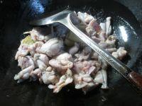 沙茶酱牛蛙的做法步骤5