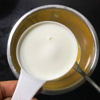 卡士达酱推推乐蛋糕的做法步骤16