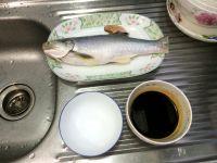 豉油皇蒸马友鱼的做法步骤7