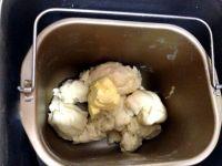 双莓炼乳手撕包#妙搭新食尚#的做法步骤6