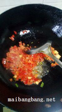 红椒炒鸡蛋的做法步骤4