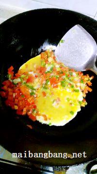 红椒炒鸡蛋的做法步骤6