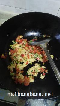 红椒炒鸡蛋的做法步骤7